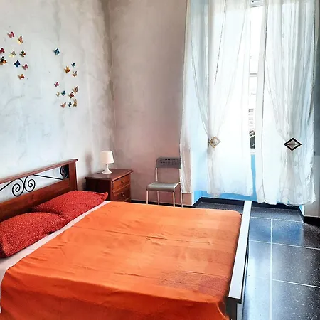 Apartamento Charming In With Private Parking, 70 Sqm Génova
