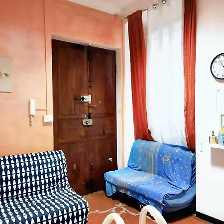 Charming In With Private Parking, 70 Sqm *