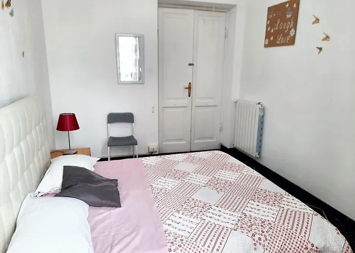 Apartman Charming In With Private Parking, 70 Sqm *