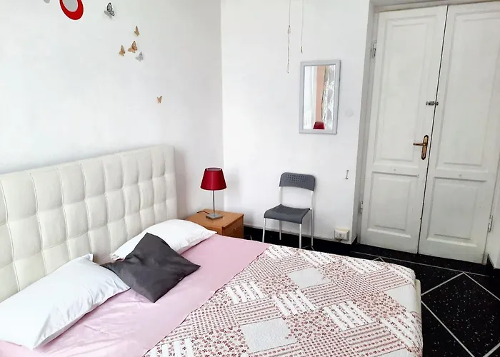 Apartman Charming In With Private Parking, 70 Sqm